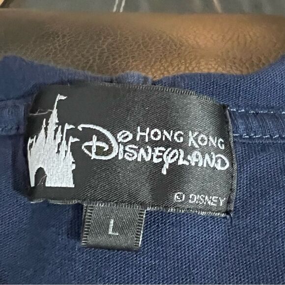 Disney Land Hong Kong Short Sleeve Hooded Dark Blue Tee Women’s Top Sz L - Picture 7 of 9